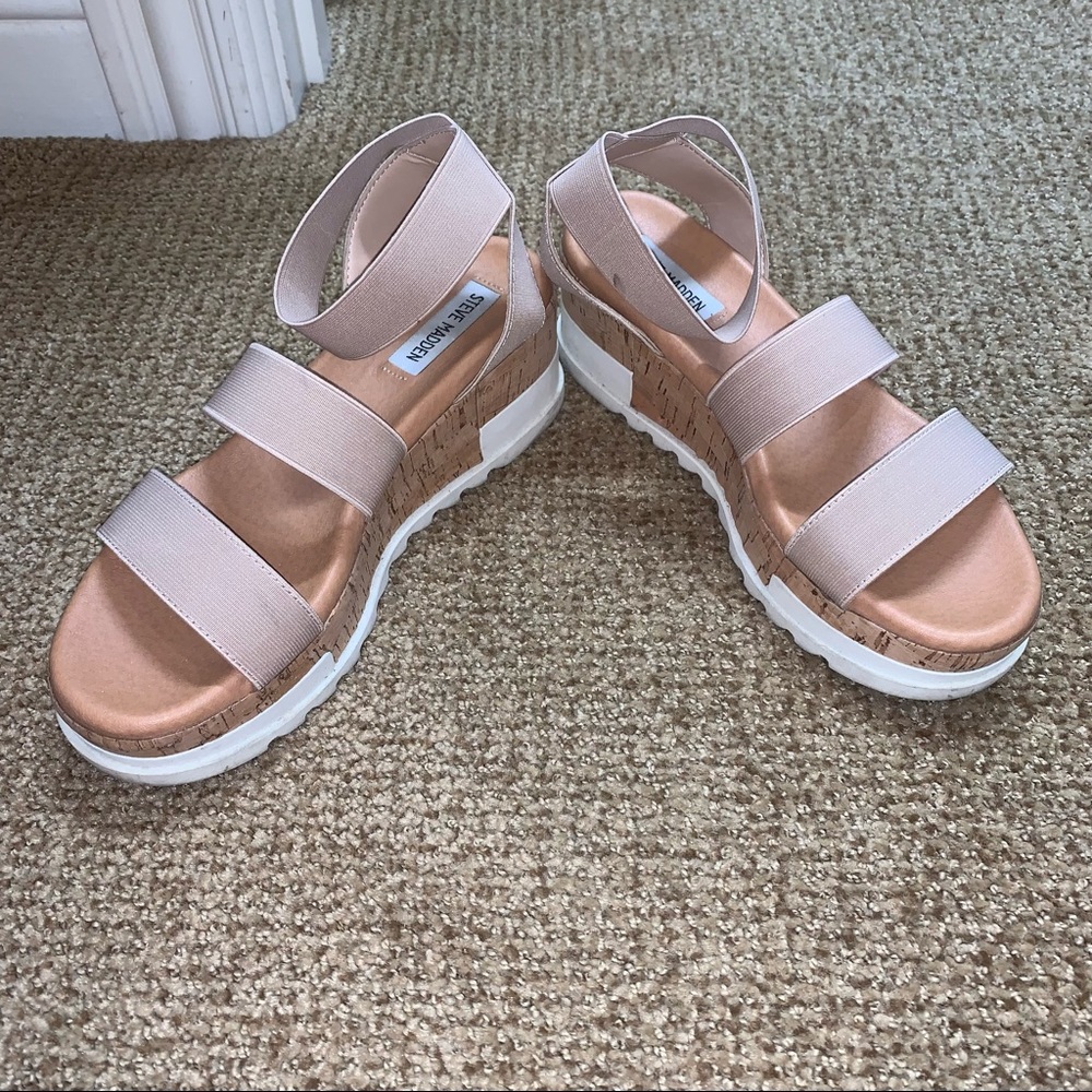 Steve Madden platform sandals